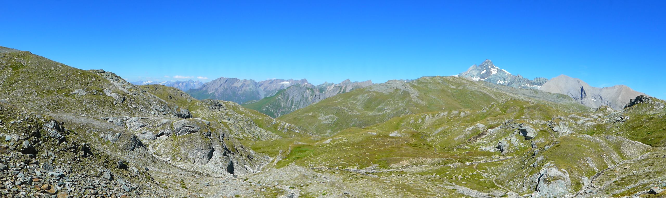 Panorama fast ohne Wolken